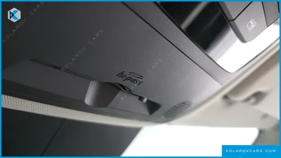 KIA CARNIVAL HEV 9SEATER SIGNATURE