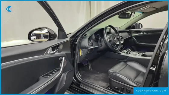 KIA STINGER 2.2 DIESEL 2WD