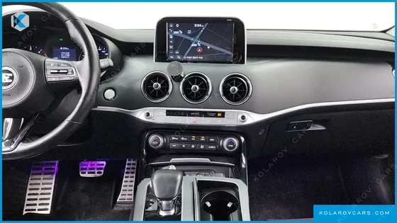 KIA STINGER 2.2 DIESEL 2WD