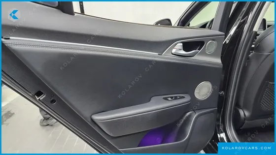 KIA STINGER 2.2 DIESEL 2WD