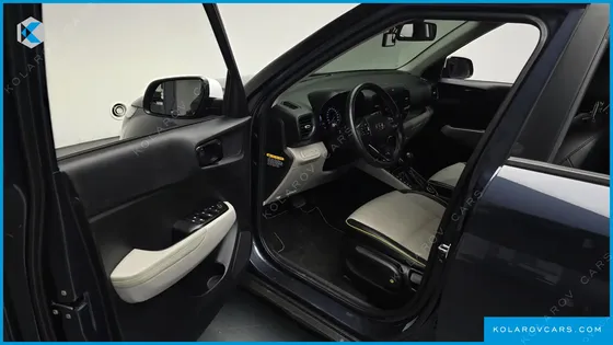 HYUNDAI VENUE 1.6 FLUX