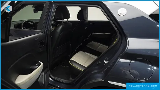 HYUNDAI VENUE 1.6 FLUX