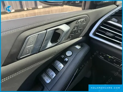 BMW X7 XDRIVE 40I DESIGN PURE EXCELLENCE 7-SEATER