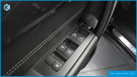 CHEVROLET (GM DAEWOO) CAPTIVA 2WD LT