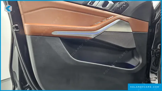 BMW X7 XDRIVE 40I DESIGN PURE EXCELLENCE 7-SEATER