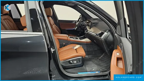 BMW X7 XDRIVE 40I DESIGN PURE EXCELLENCE 7-SEATER