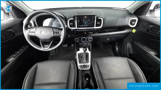 HYUNDAI VENUE 1.6 FLUX