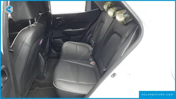 HYUNDAI VENUE 1.6 FLUX