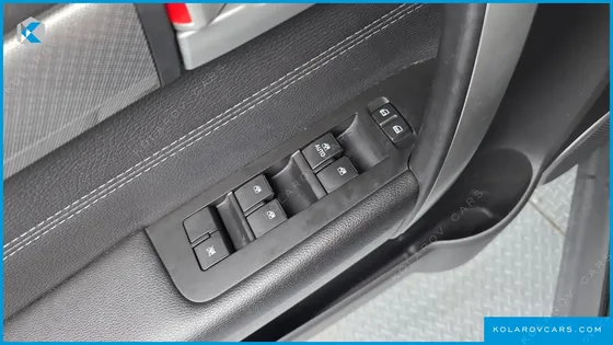 CHEVROLET (GM DAEWOO) CAPTIVA 2WD PERFECT BLACK