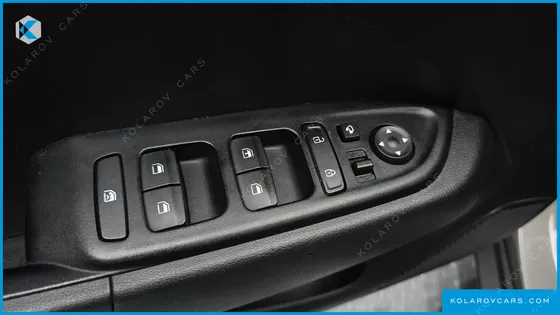 HYUNDAI VENUE 1.6 SMART