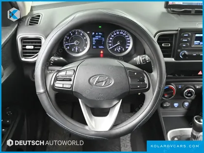 HYUNDAI VENUE 1.6 SMART
