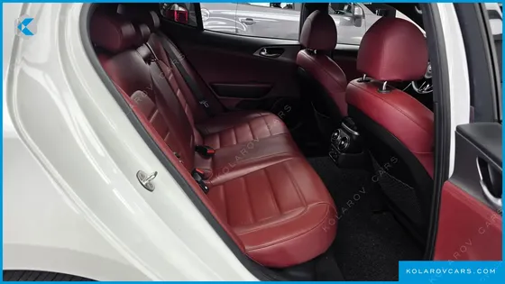 KIA STINGER 2.0 TURBO 2WD