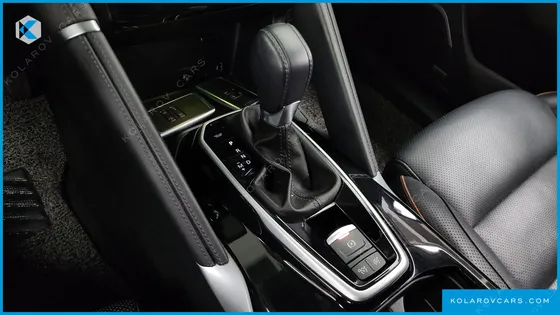 RENAULT KOREA QM6 (KOLEOS) 2.0 GDE PREMIERE 2WD