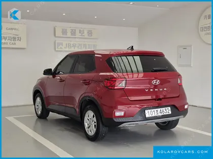 HYUNDAI VENUE 1.6 MODERN