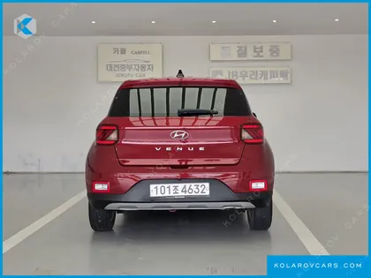 HYUNDAI VENUE 1.6 MODERN