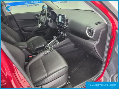 HYUNDAI VENUE 1.6 MODERN