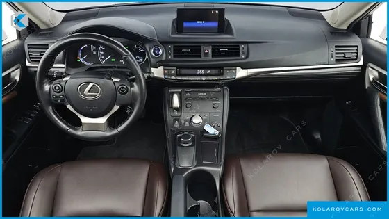 LEXUS CT200H 1.8 SUPREME