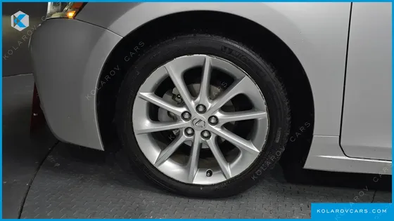 LEXUS CT200H 1.8 COMPACT LUXURY