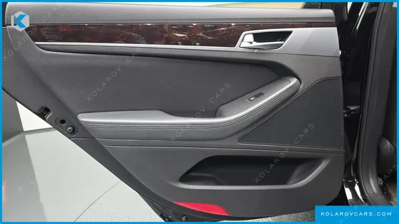 HYUNDAI GENESIS G330 MODERN