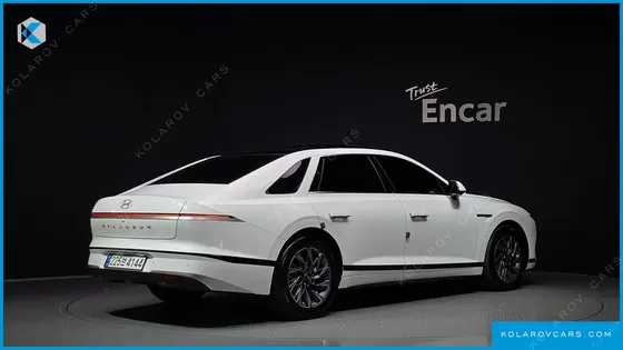 HYUNDAI GRANDEUR 2.5 GASOLINE  2WD