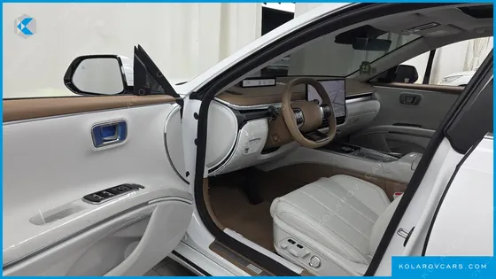 HYUNDAI GRANDEUR 2.5 GASOLINE  2WD