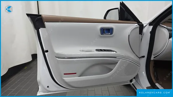 HYUNDAI GRANDEUR 2.5 GASOLINE  2WD