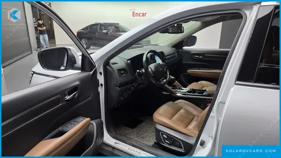 RENAULT KOREA QM6 (KOLEOS) 2.0 LPE RE SIGNATURE 2WD