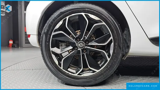 RENAULT KOREA CLIO INTENS