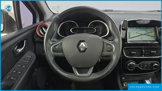 RENAULT KOREA CLIO INTENS PANORAMIC