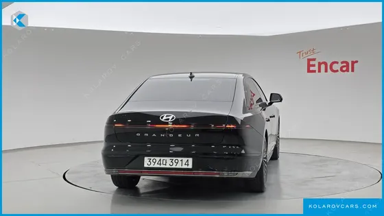 HYUNDAI GRANDEUR CALLIGRAPHY