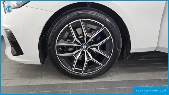 BMW 5 SERIES 520I M SPORT