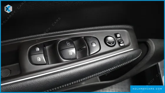 RENAULT KOREA QM6 (KOLEOS) 2.0 LPE RE SIGNATURE 2WD