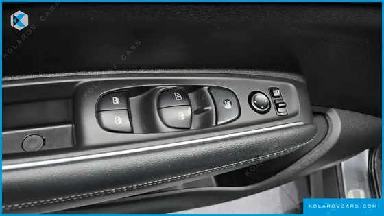 RENAULT KOREA QM6 (KOLEOS) 2.0 LPE RE SIGNATURE 2WD