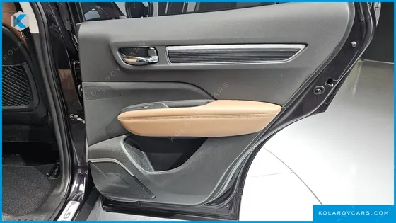 RENAULT KOREA QM6 (KOLEOS) 2.0 LPE RE SIGNATURE 2WD