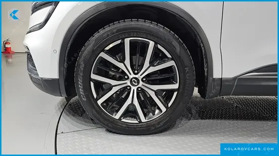RENAULT KOREA QM6 (KOLEOS) 2.0 GDE RE SIGNATURE 2WD