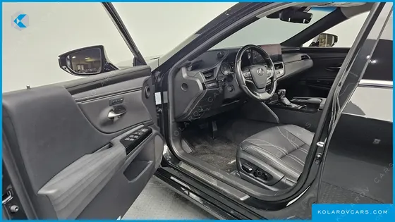 LEXUS ES LUXURY PLUS