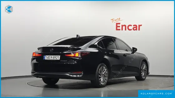 LEXUS ES EXECUTIVE
