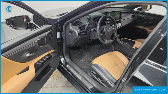 LEXUS ES EXECUTIVE