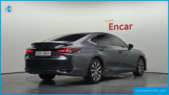 LEXUS ES SUPREME