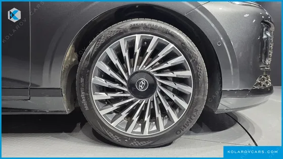HYUNDAI GRANDEUR CALLIGRAPHY