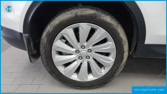 LAND ROVER DISCOVERY SPORT D180 SE