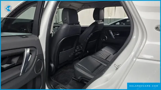 LAND ROVER DISCOVERY SPORT D180 SE