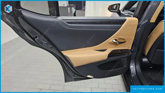 LEXUS ES LUXURY PLUS