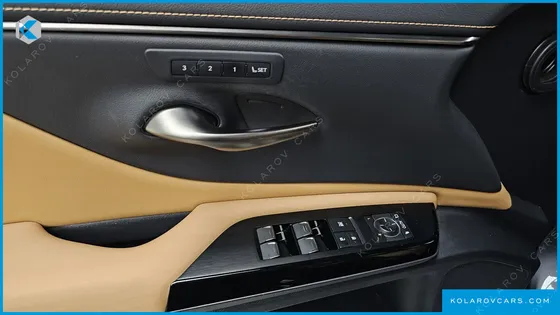 LEXUS ES LUXURY PLUS