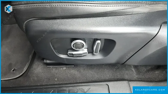 LAND ROVER DISCOVERY SPORT P250 SE