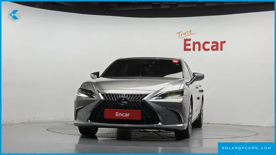 LEXUS ES EXECUTIVE