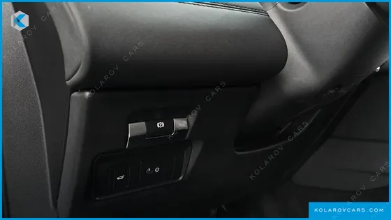 LAND ROVER DISCOVERY SPORT P250 SE
