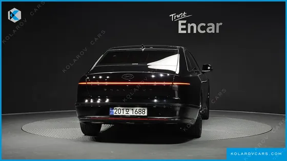 HYUNDAI GRANDEUR CALLIGRAPHY