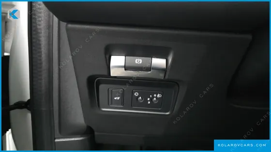 LAND ROVER DISCOVERY SPORT D150 S