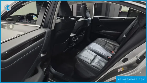 LEXUS ES LUXURY PLUS